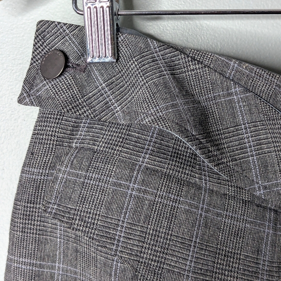 Vintage Elie Tahari Gray Black Glen Plaid Wool Belted Mini Skirt Size 10 - Picture 8 of 13